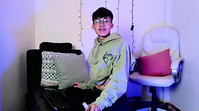 bellmontneon online show from 11/03/25, 11:33