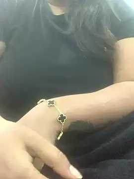 hottyshanaya online show from 01/09/26, 11:02