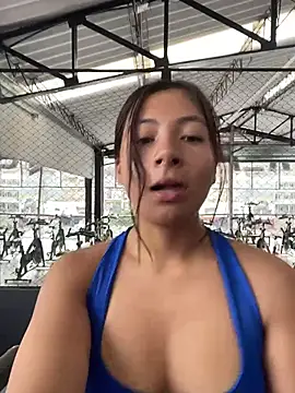 Snapshot of Karlee_Grey1 chatting on 10/29/25, 07:48 Karlee Grey1 online show from 10/29/25, 07:48