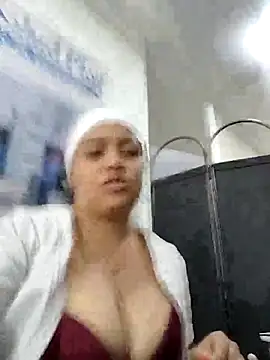 MILA  06 online show from 04/30/26, 01:06