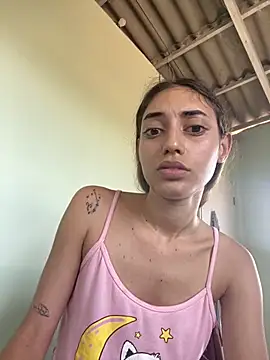 loirinhaaa online show from 10/08/25, 01:20