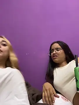 loirinhaaa online show from 03/05/26, 12:06