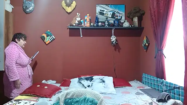 Sasharosee2 online show from 12/17/25, 12:55