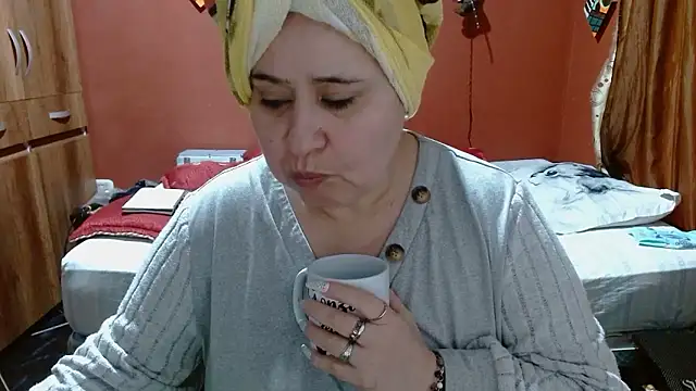 Sasharosee2 online show from 01/10/26, 12:07