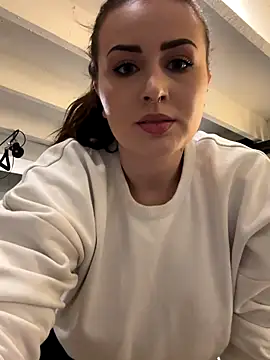 Kristyoff online show from 10/27/25, 01:04