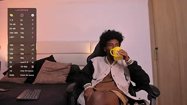 AllexJacob online show from 11/13/25, 12:59