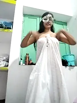 ms-naina online show from 11/16/25, 08:47