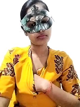 ms-naina online show from 05/07/26, 06:24