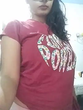 ms-naina online show from 06/21/26, 08:39