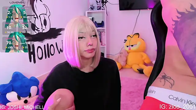 Snapshot of Everlong_ chatting on 12/03/25, 09:13 Everlong online show from 12/03/25, 09:13