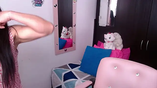 Snapshot of camilavargas_ chatting on 11/05/25, 09:15 camilavargas online show from 11/05/25, 09:15