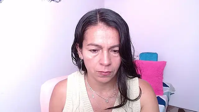 camilavargas  online show from 02/14/26, 03:42