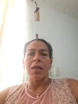 camilavargas  online show from 05/28/26, 09:01