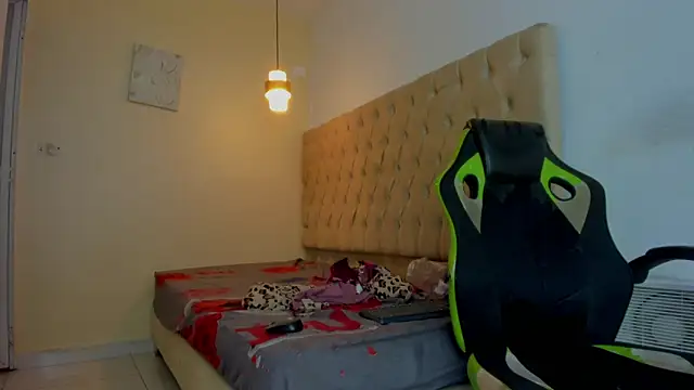 Naomis 35 online show from 01/14/26, 11:31