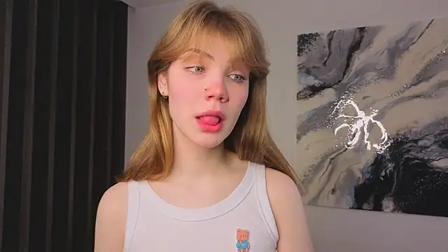 pienaple online show from 12/20/25, 04:08