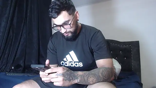 Chrys harris77 online show from 03/19/26, 11:31