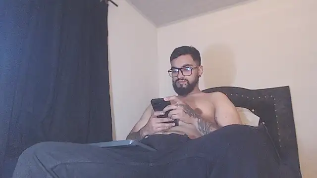 Chrys harris77 online show from 03/26/26, 05:24