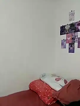 Snapshot of Renata_Zoe chatting on 09/29/25, 01:11 Renata Zoe online show from 09/29/25, 01:11