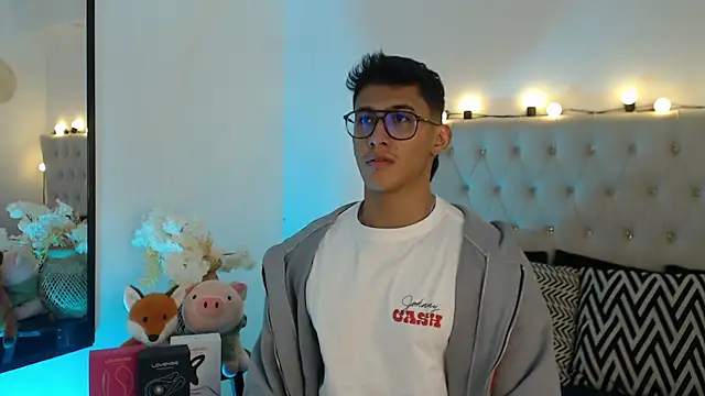 SalvadorFit online show from 01/17/26, 08:01