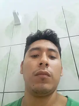 Snapshot of latinbigcock1_ chatting on 10/13/25, 02:00 latinbigcock1 online show from 10/13/25, 02:00