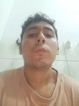 Snapshot of latinbigcock1_ chatting on 11/02/25, 03:53 latinbigcock1 online show from 11/02/25, 03:53