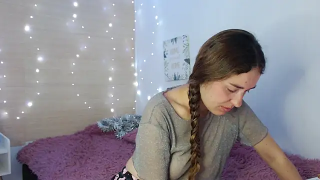 kat desiree online show from 12/22/25, 01:08