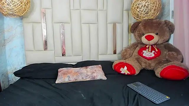 Dixiebelle online show from 03/01/26, 12:01