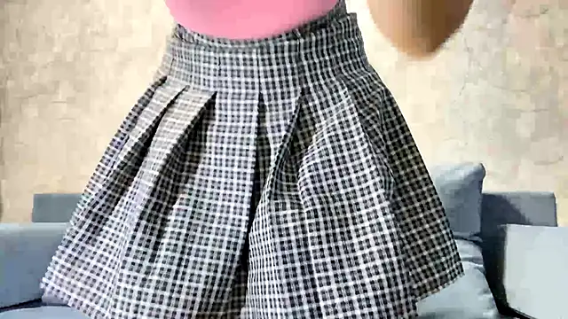 SetsukoBuddemeyer online show from 10/31/25, 11:55