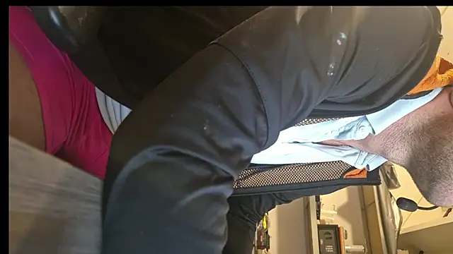 monty19cm online show from 04/10/26, 06:01