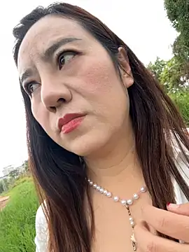 Kayla-love online show from 11/06/25, 03:29