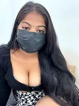 Rihana 01 online show from 11/17/25, 11:05