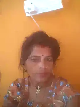 Snapshot of Hott_cutgirl chatting on 10/05/25, 03:16 Hott cutgirl online show from 10/05/25, 03:16