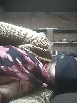 Snapshot of Hott_cutgirl chatting on 11/20/25, 06:07 Hott cutgirl online show from 11/20/25, 06:07