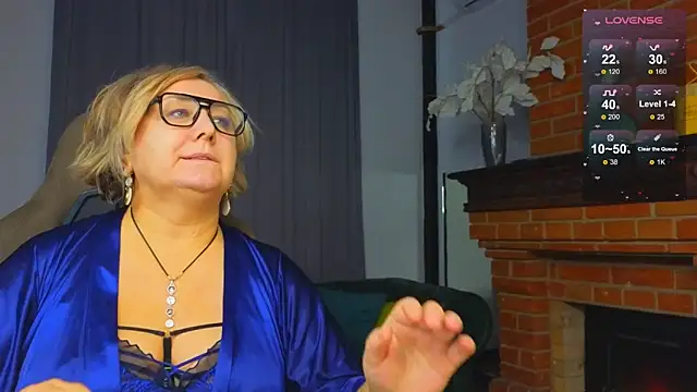 Marta Wils online show from 10/22/25, 02:01