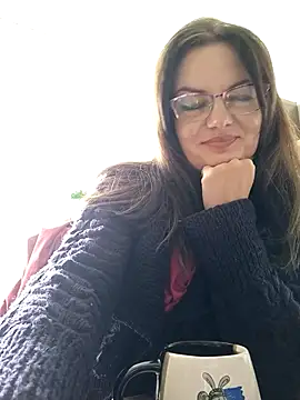 ValeriaLove43211 online show from 10/06/25, 07:50