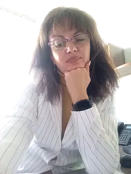 ValeriaLove43211 online show from 10/29/25, 11:56