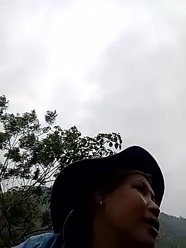 callistra online show from 04/17/26, 11:02