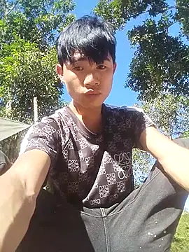 Snapshot of Nhyy_xx chatting on 11/29/25, 06:49 Nhyy xx online show from 11/29/25, 06:49