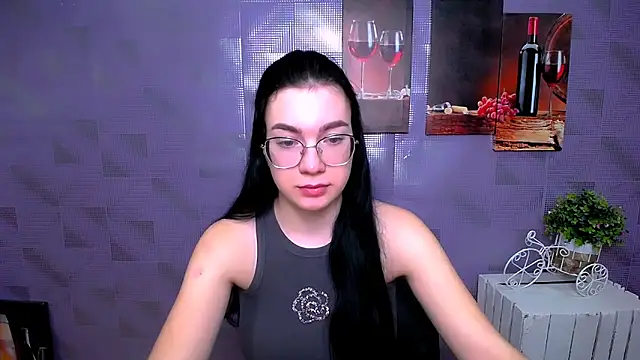 Snapshot of MiraBabe_ chatting on 12/01/25, 09:58 MiraBabe online show from 12/01/25, 09:58