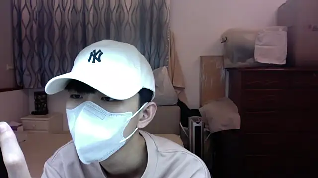 kai101010 online show from 09/22/25, 03:25