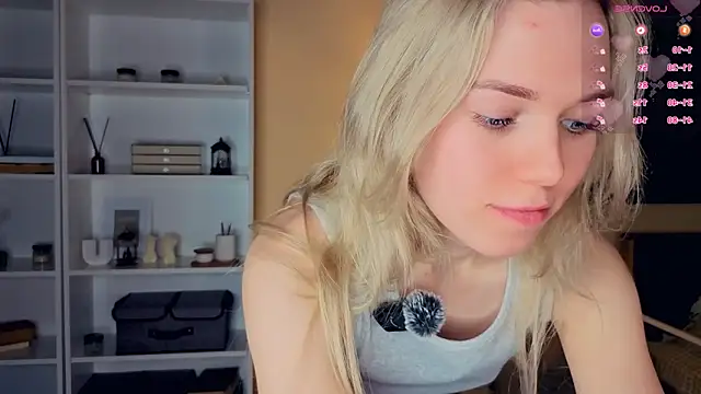 DianeHonnette online show from 02/03/26, 07:41