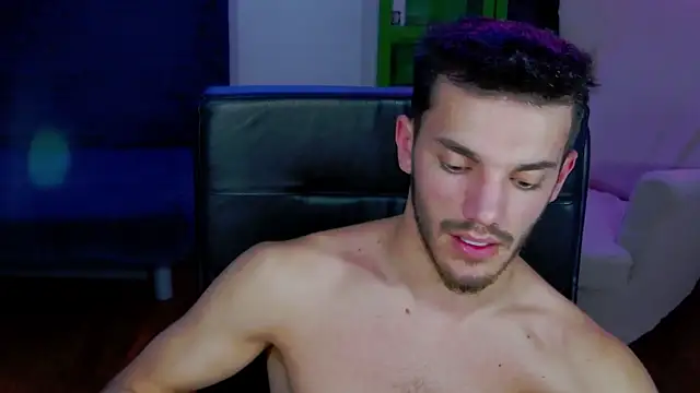 DominicValente online show from 11/03/25, 10:32