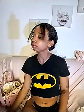 Suzanelee1 online show from 10/15/25, 01:39