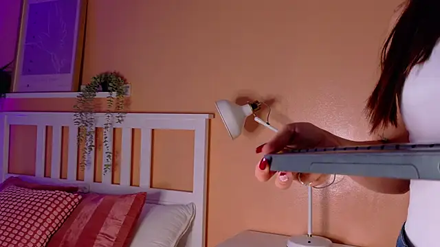 KeendraFox  online show from 03/16/26, 10:08