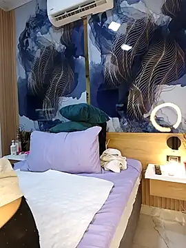 Anabacker01 online show from 03/18/26, 01:03