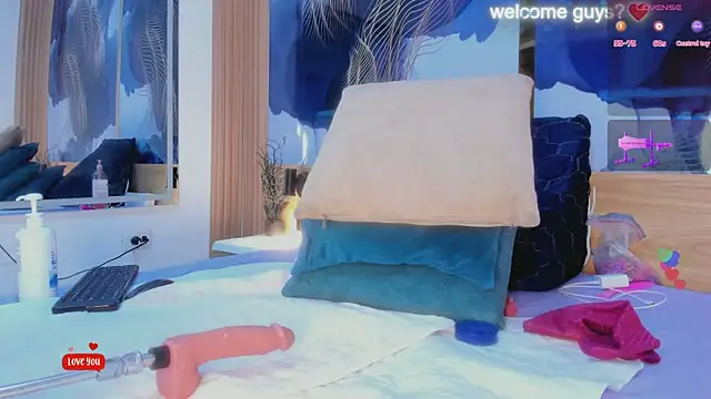 Anabacker01 online show from 04/01/26, 01:41