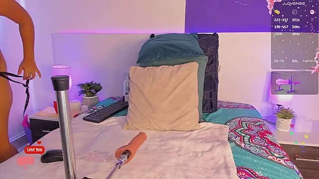 Anabacker01 online show from 04/11/26, 01:04