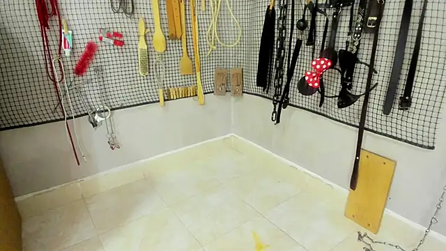 BDSM MEDUZA online show from 02/06/26, 12:30