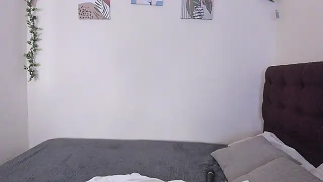 Dulcee 1 online show from 12/16/25, 11:15