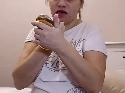 NastyAssxx online show from 02/08/25, 09:46